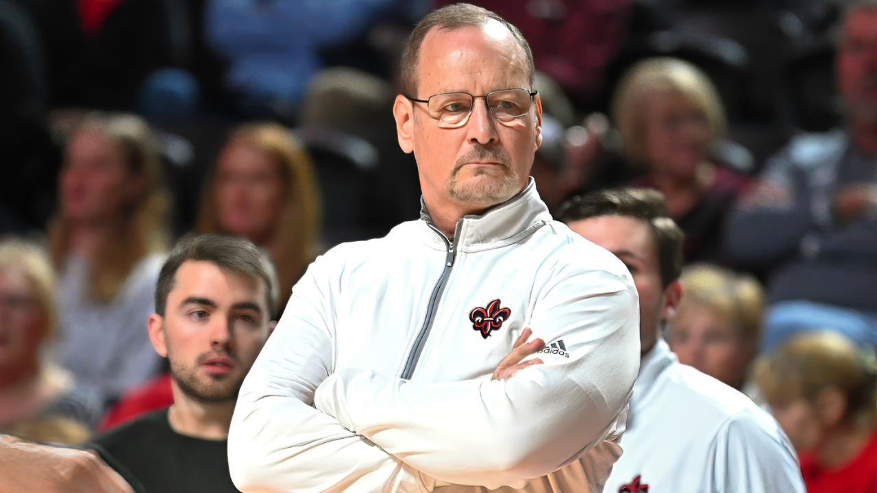 Cajuns men's basketball coach Bob Marlin fired after 'change was necessary'